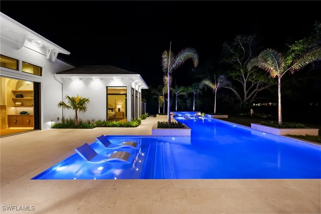 6958 Verde Way Naples FL 34108