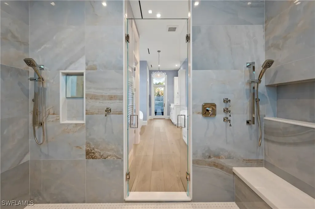 6958 Verde Way Naples FL 34108