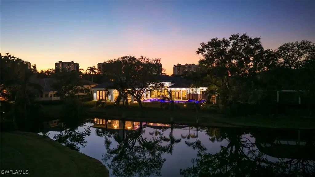 6958 Verde Way Naples FL 34108