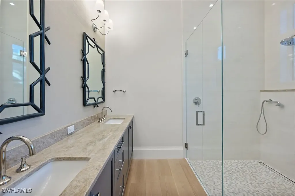 6958 Verde Way Naples FL 34108