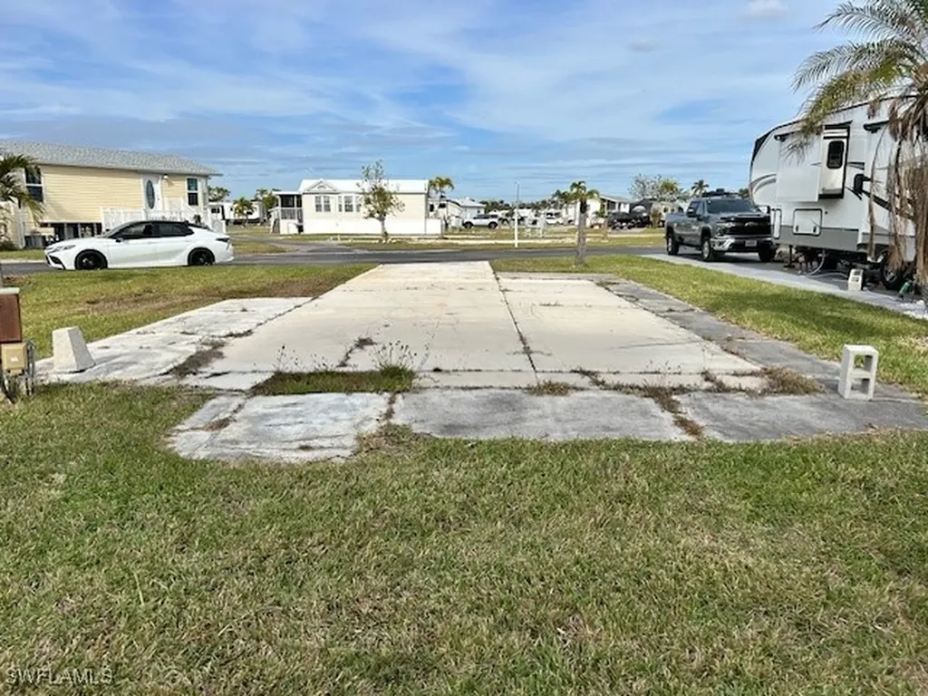 19681 Summerlin Road 0-461 Fort Myers FL 33908
