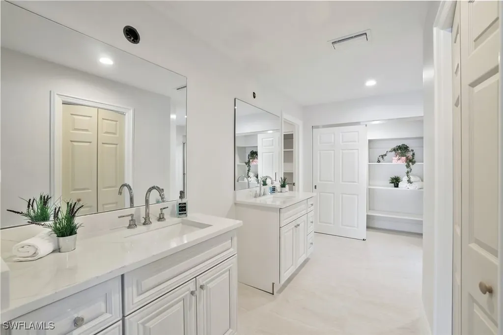 2037 Prince Drive Naples FL 34110
