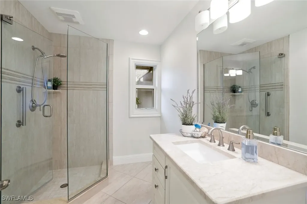 2037 Prince Drive Naples FL 34110