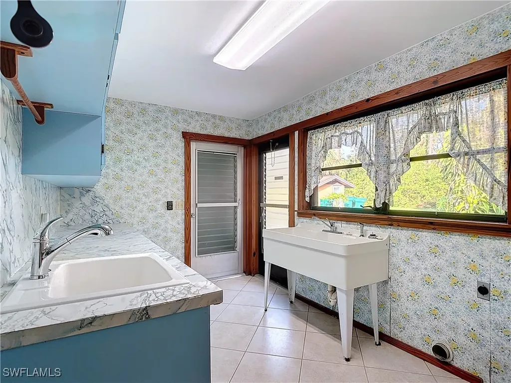 3550 11th Avenue SW Naples FL 34117
