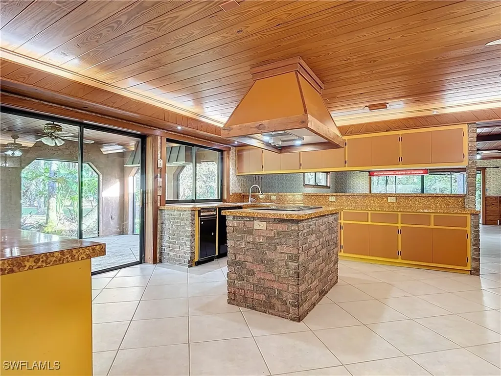 3550 11th Avenue SW Naples FL 34117