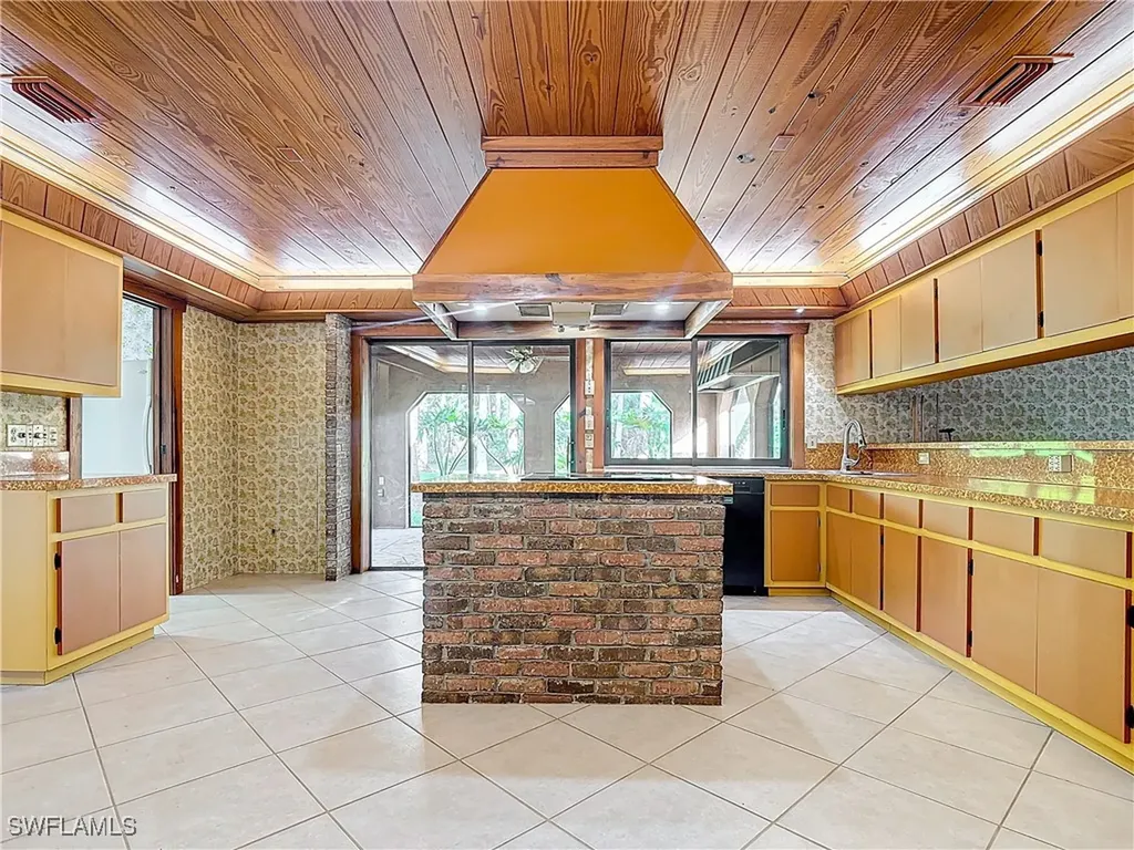 3550 11th Avenue SW Naples FL 34117