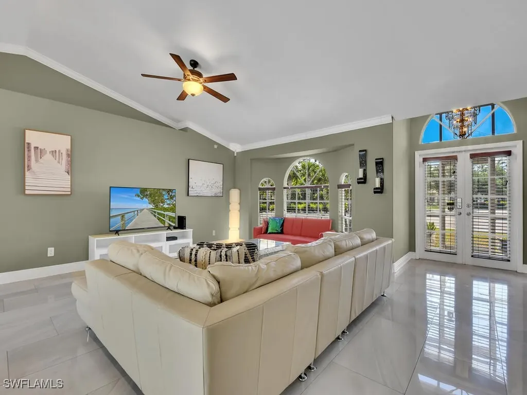 834 Santa Barbara Boulevard Cape Coral FL 33991