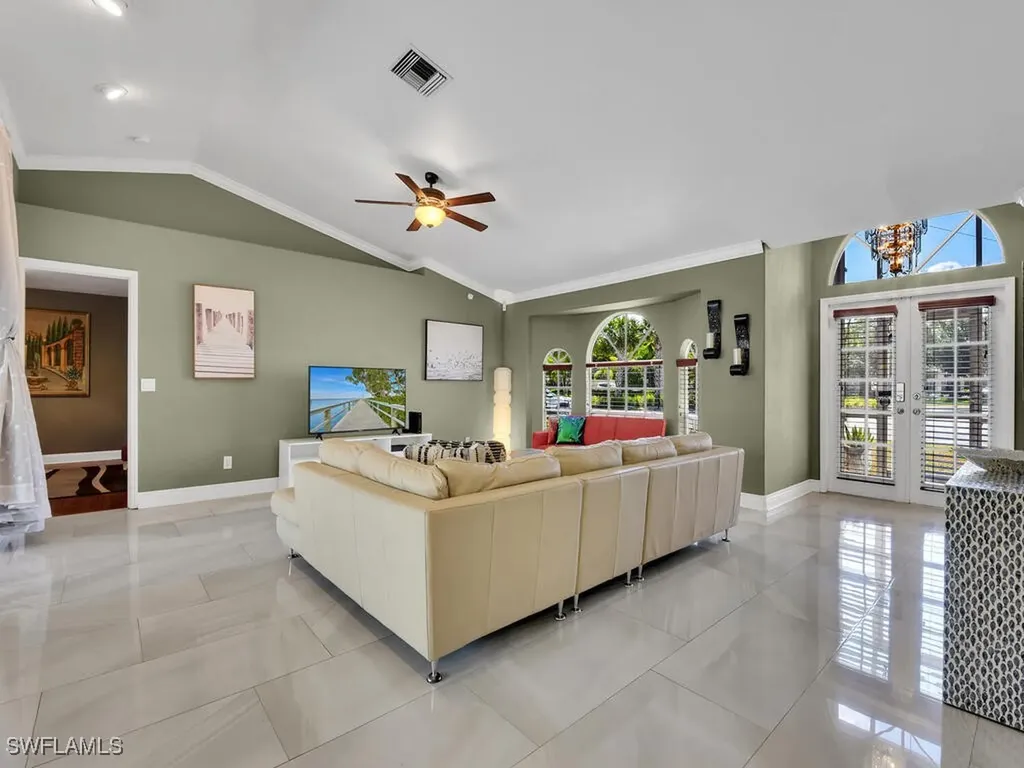 834 Santa Barbara Boulevard Cape Coral FL 33991