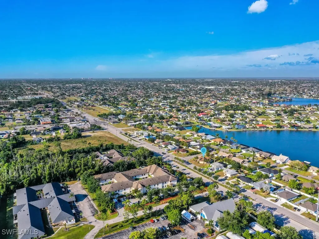 834 Santa Barbara Boulevard Cape Coral FL 33991