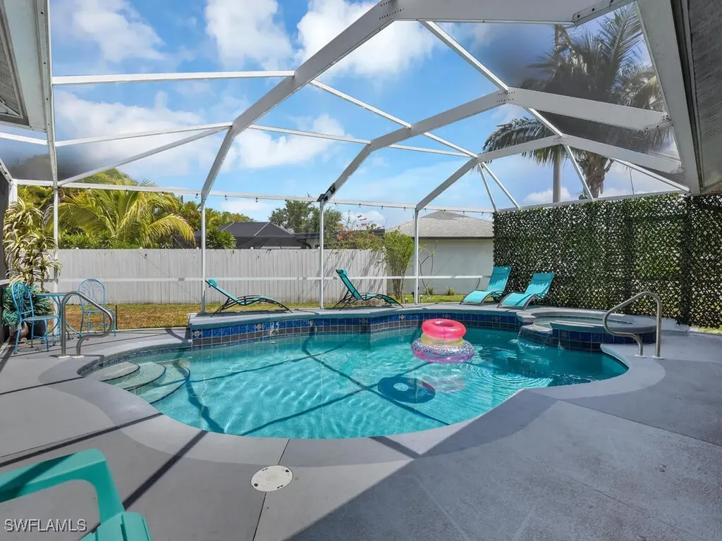 834 Santa Barbara Boulevard Cape Coral FL 33991