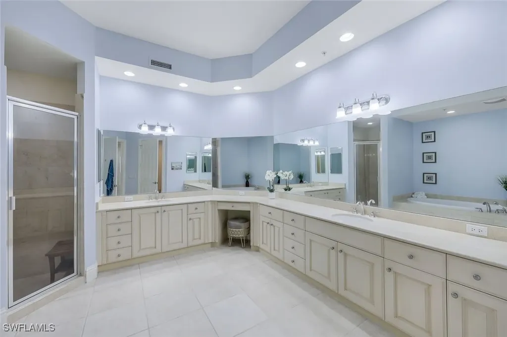 9275 Menaggio Court Naples FL 34114