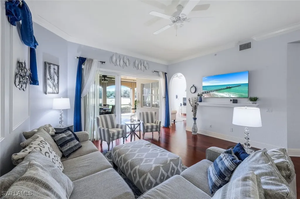 9275 Menaggio Court Naples FL 34114