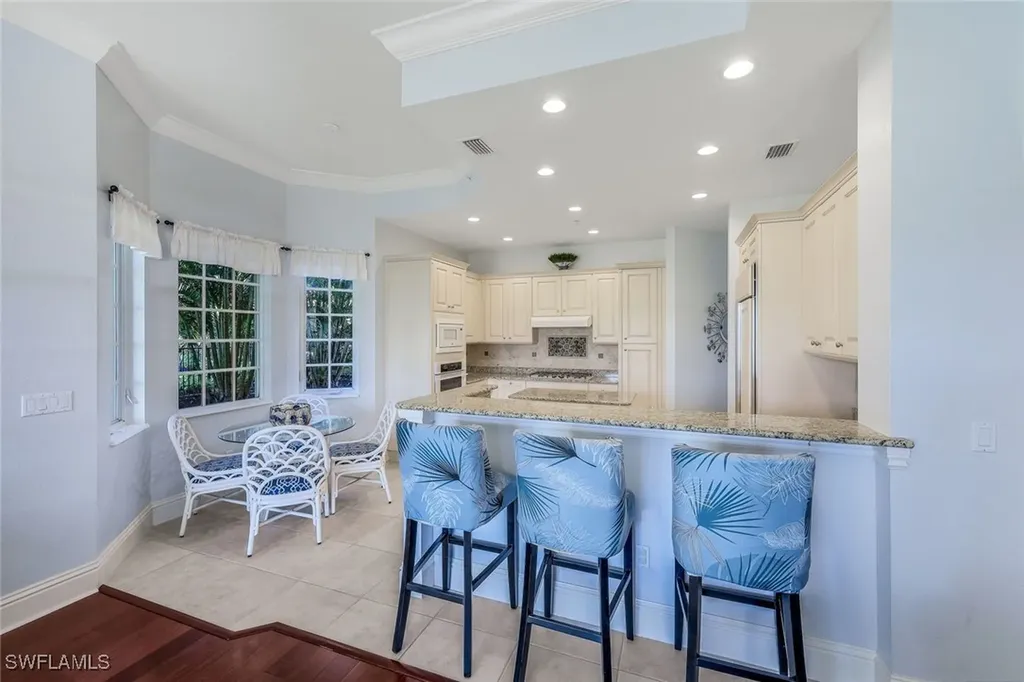 9275 Menaggio Court Naples FL 34114