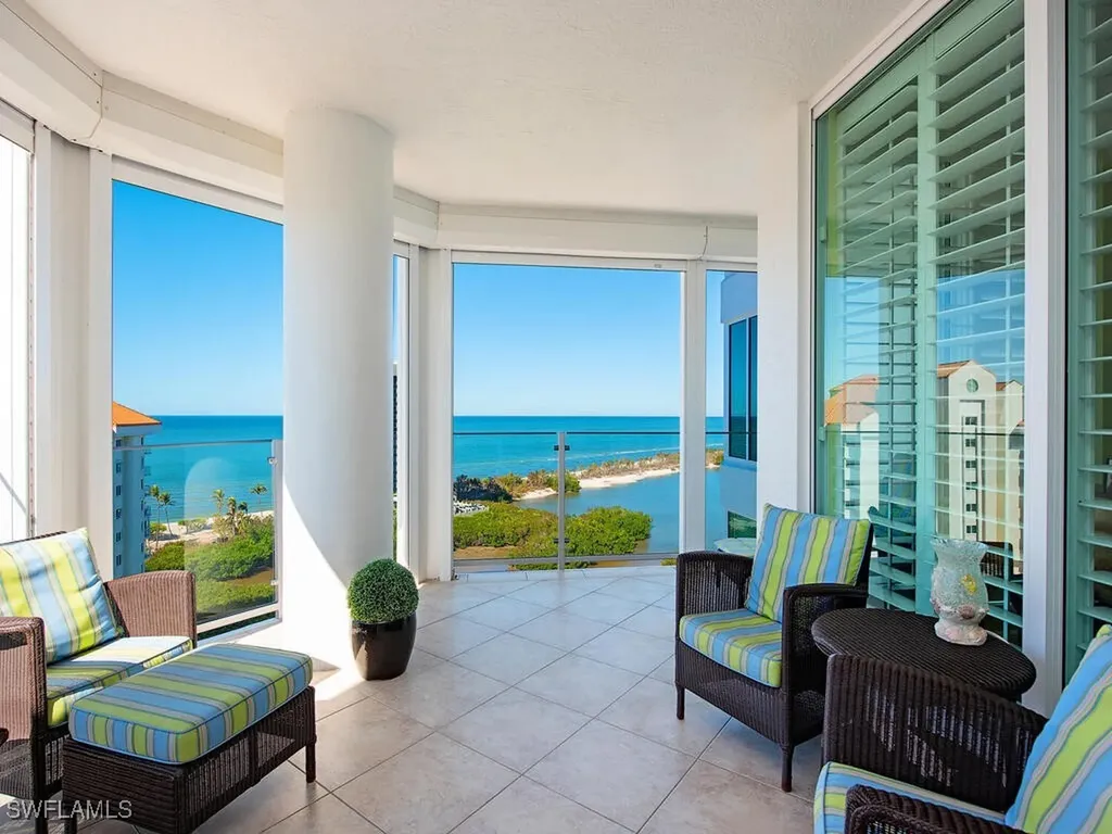 60 Seagate Drive Naples FL 34103