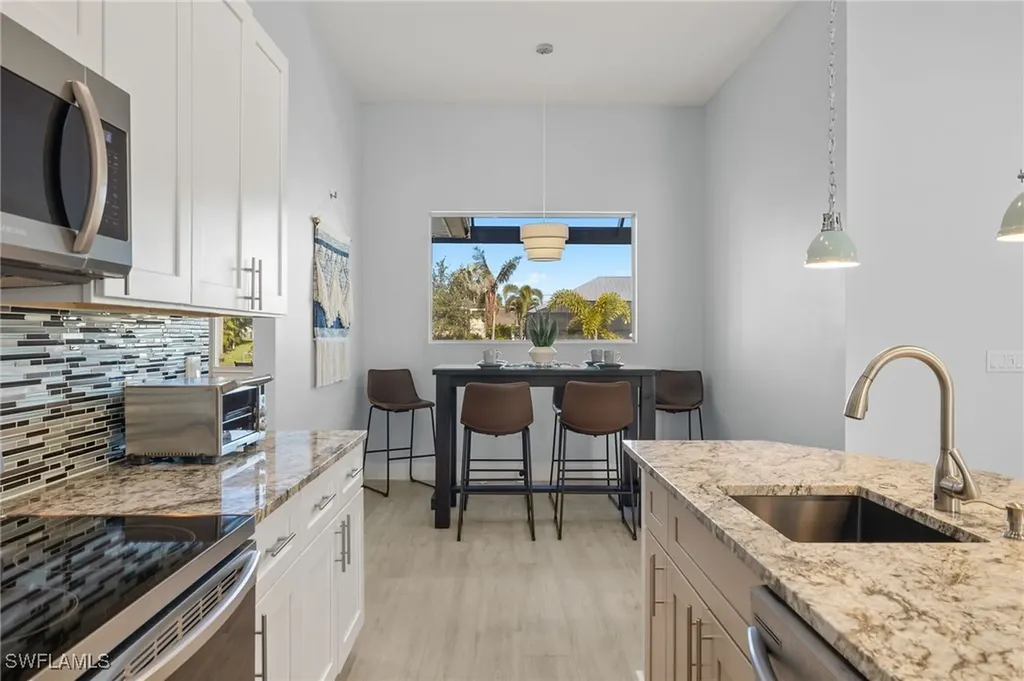 845 SW 37th Street Cape Coral FL 33914