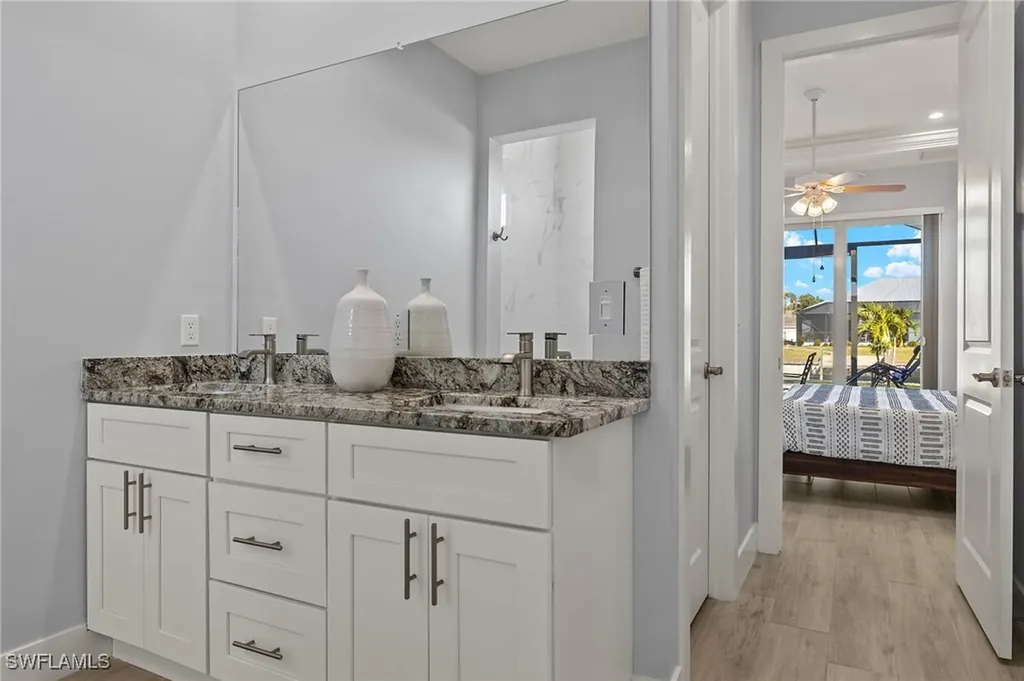 845 SW 37th Street Cape Coral FL 33914