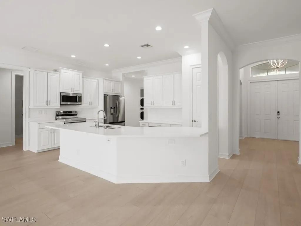 442 Saddlebrook Lane Naples FL 34110