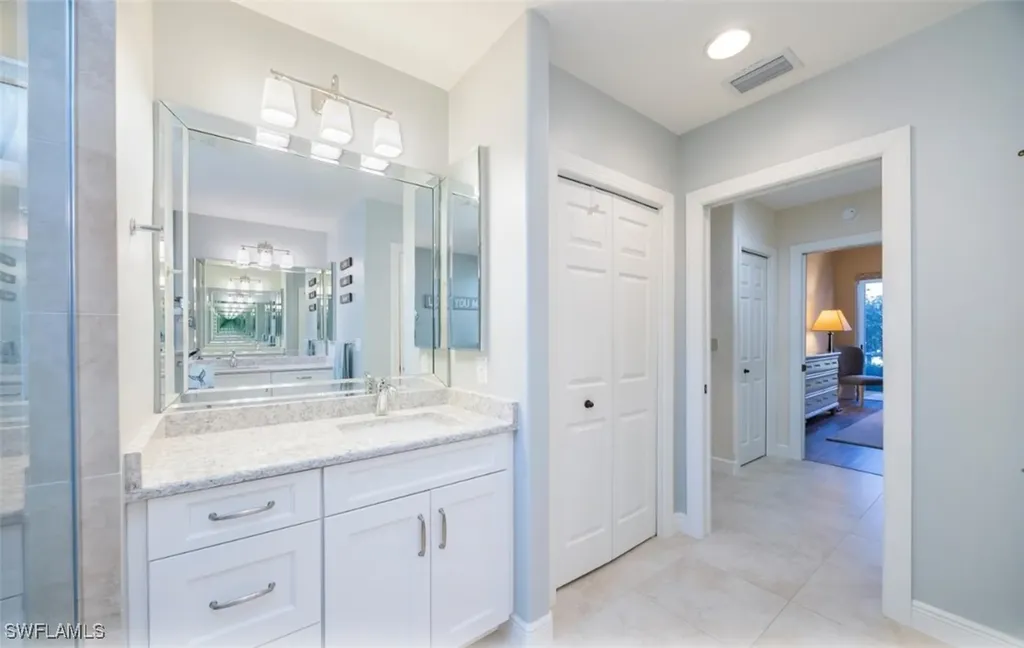 693 Vintage Reserve Circle Naples FL 34119