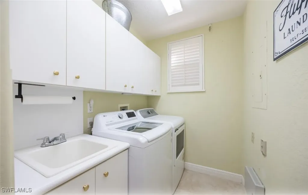 693 Vintage Reserve Circle Naples FL 34119