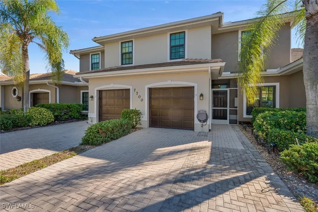 Naples FL, 7700 Woodbrook Circle, Unit 4503