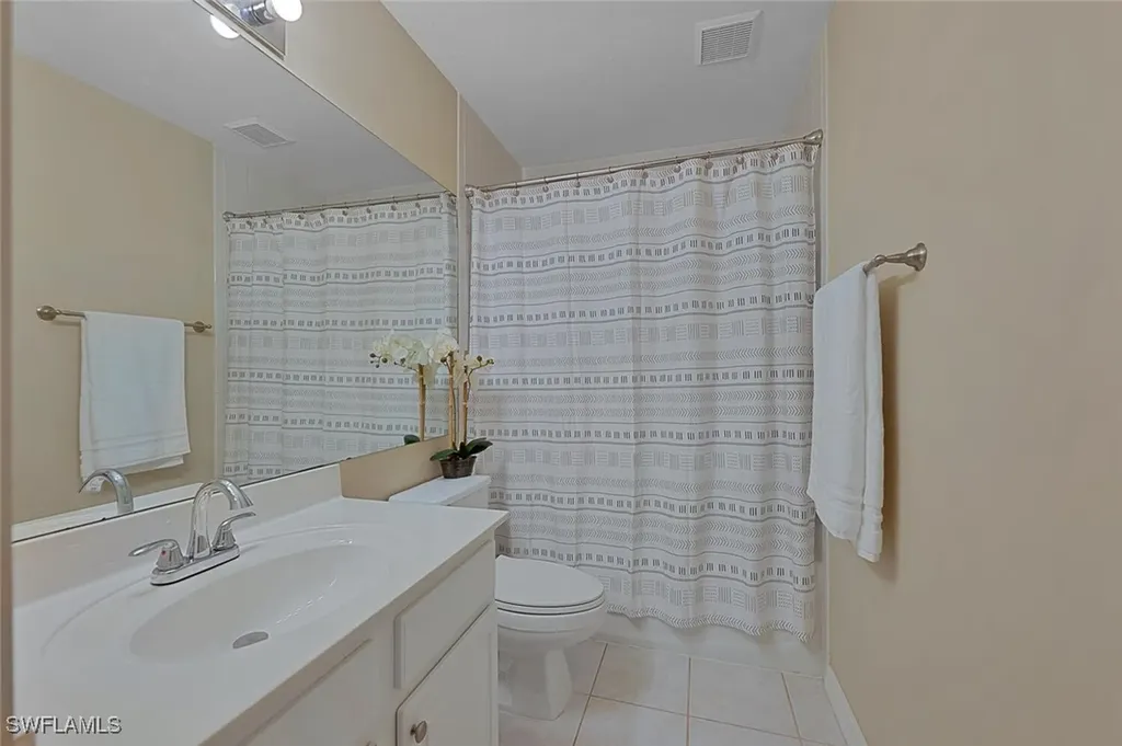 7700 Woodbrook Circle Naples FL 34104