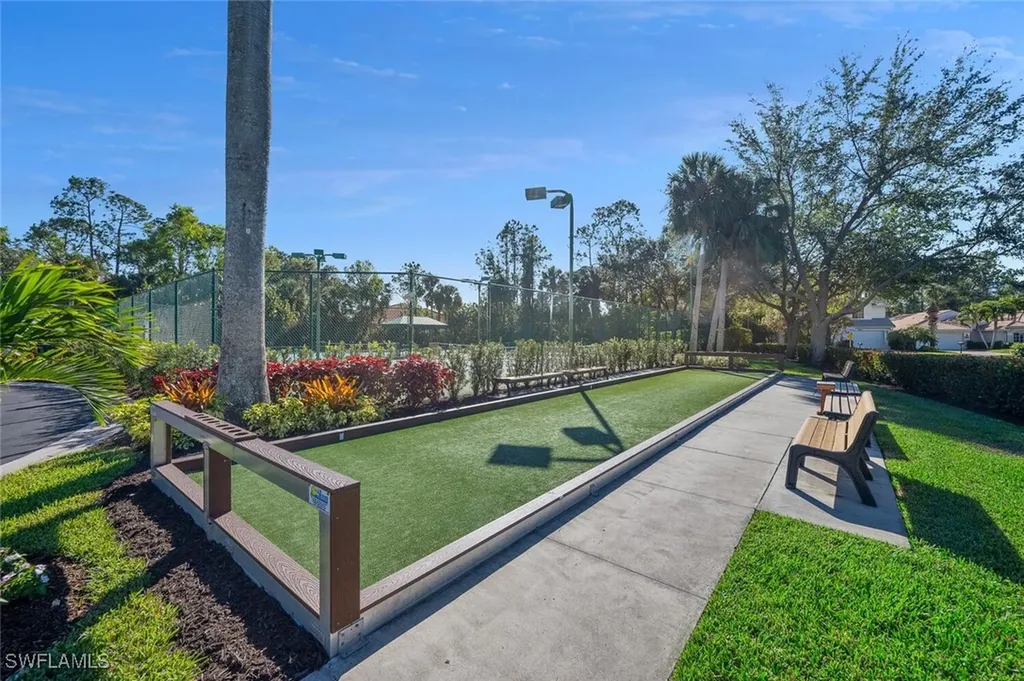 7700 Woodbrook Circle Naples FL 34104