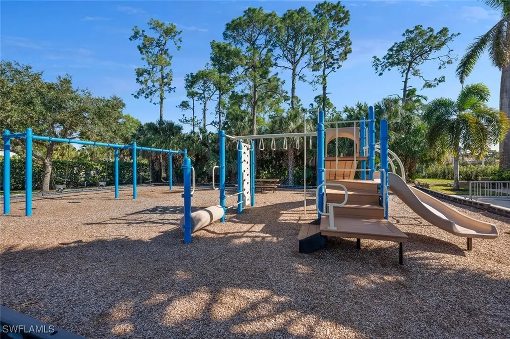 7700 Woodbrook Circle Naples FL 34104