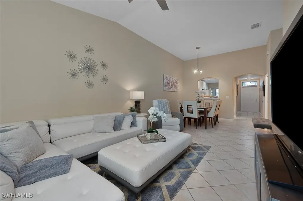 7700 Woodbrook Circle Naples FL 34104