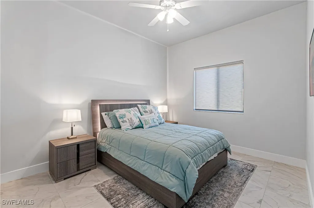 2553 Surfside Boulevard Cape Coral FL 33914