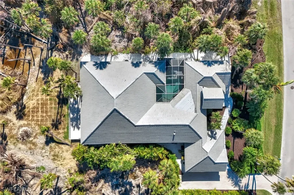 2450 Wulfert Road Sanibel FL 33957