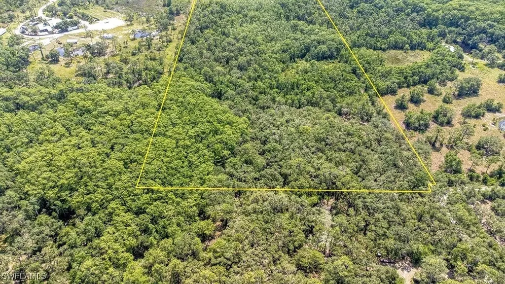 1 Catamount Road Labelle FL 33975