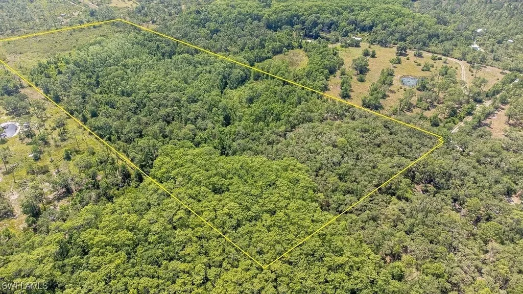 1 Catamount Road Labelle FL 33975