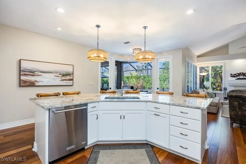 807 Turkey Oak Lane Naples FL 34108