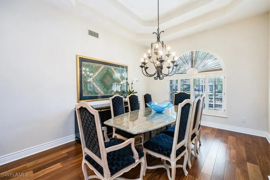 807 Turkey Oak Lane Naples FL 34108