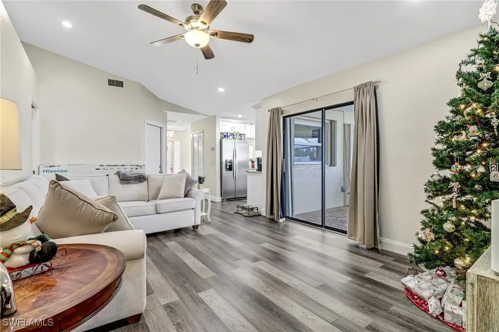 1117 SE 22nd Street Cape Coral FL 33990