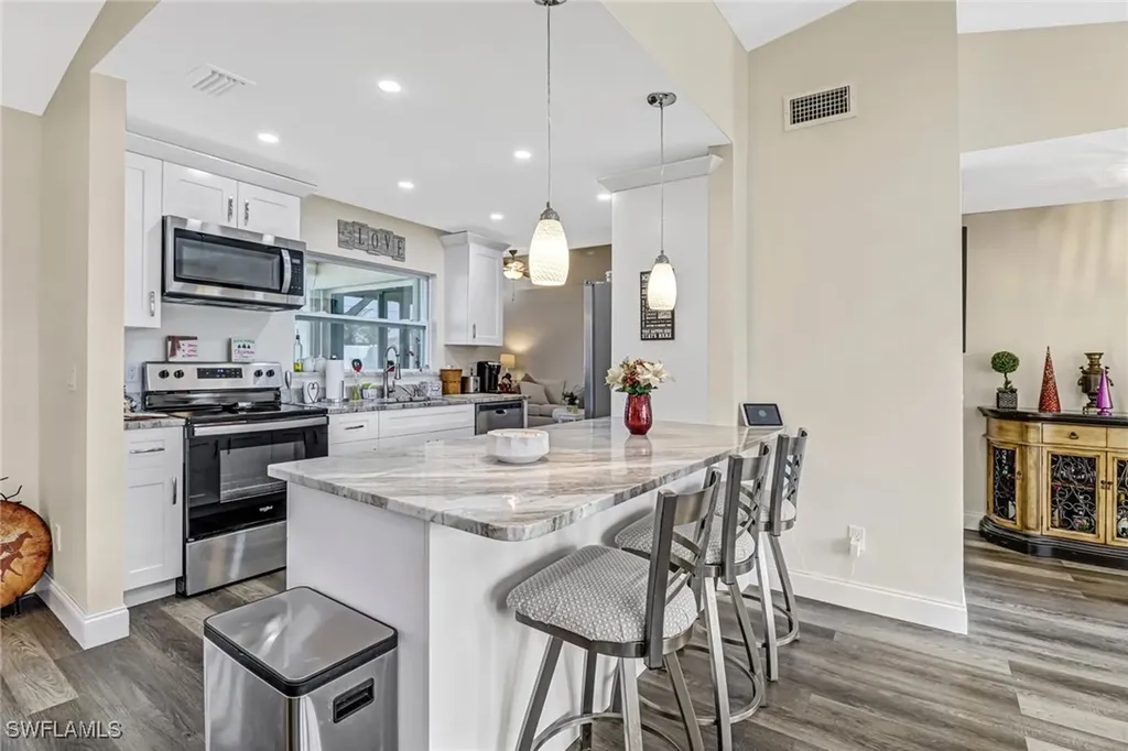 1117 SE 22nd Street Cape Coral FL 33990