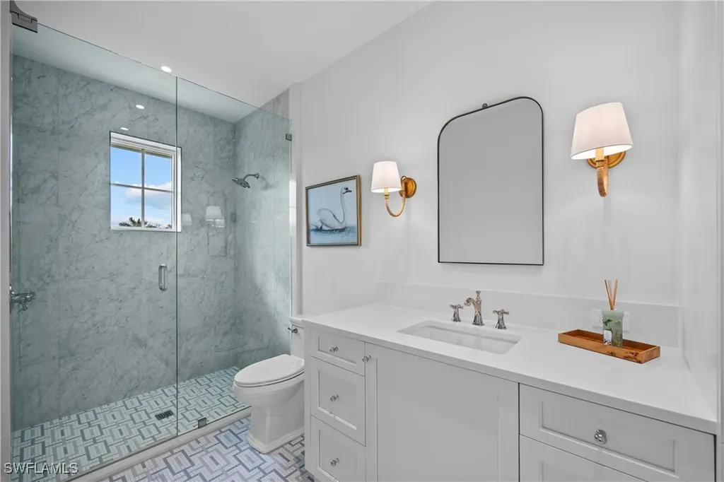 3295 Gordon Drive Naples FL 34102