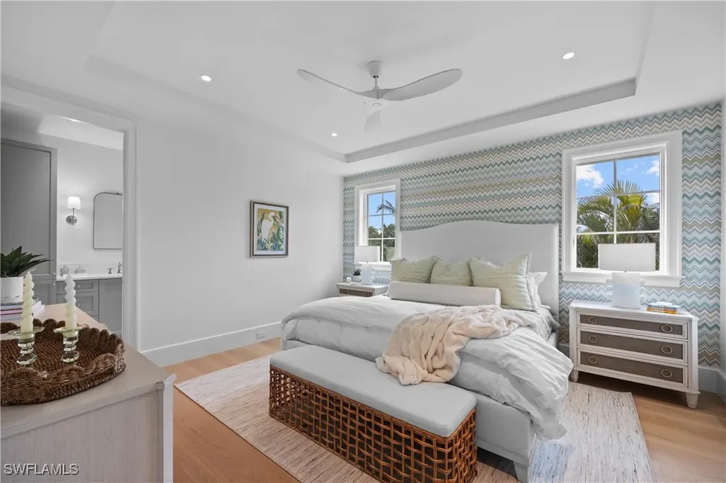 3295 Gordon Drive Naples FL 34102