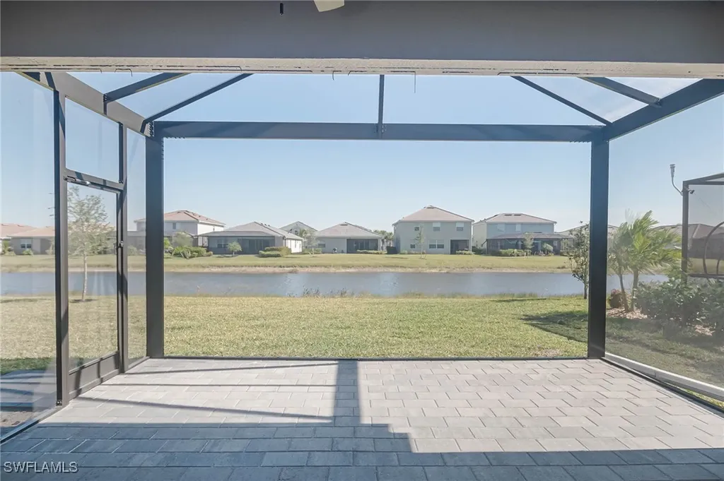 2418 Orchard Street Naples FL 34120