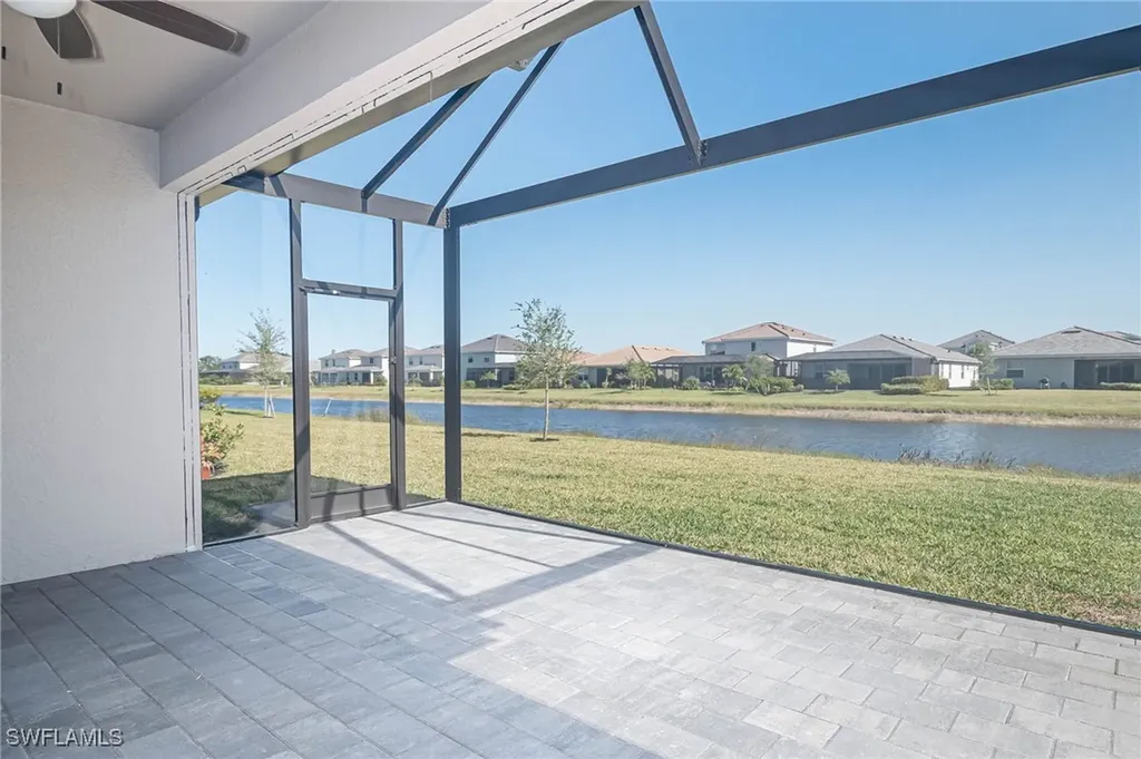 2418 Orchard Street Naples FL 34120