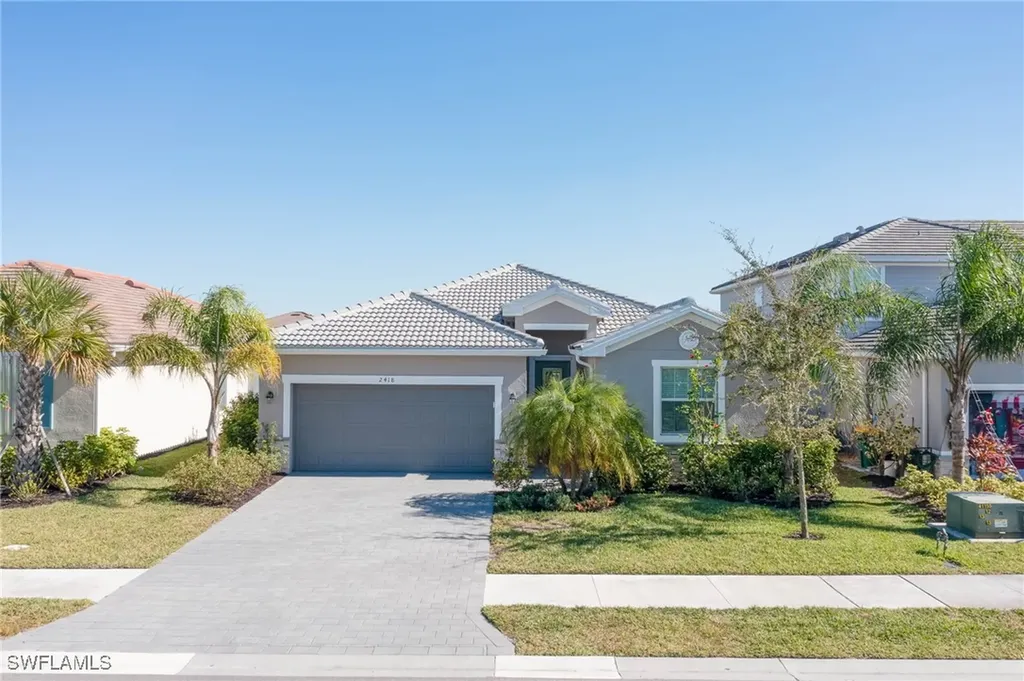 2418 Orchard Street Naples FL 34120