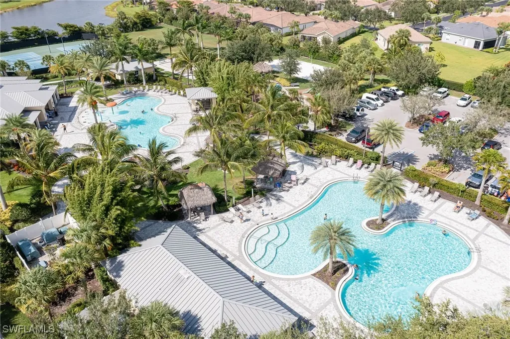 2418 Orchard Street Naples FL 34120