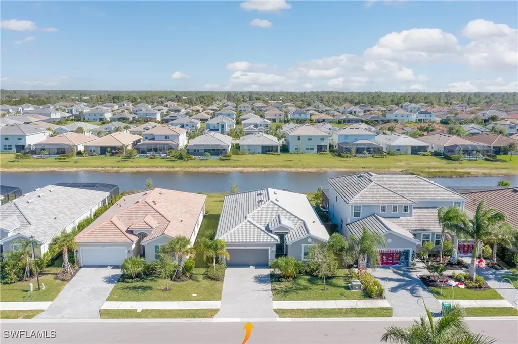 2418 Orchard Street Naples FL 34120