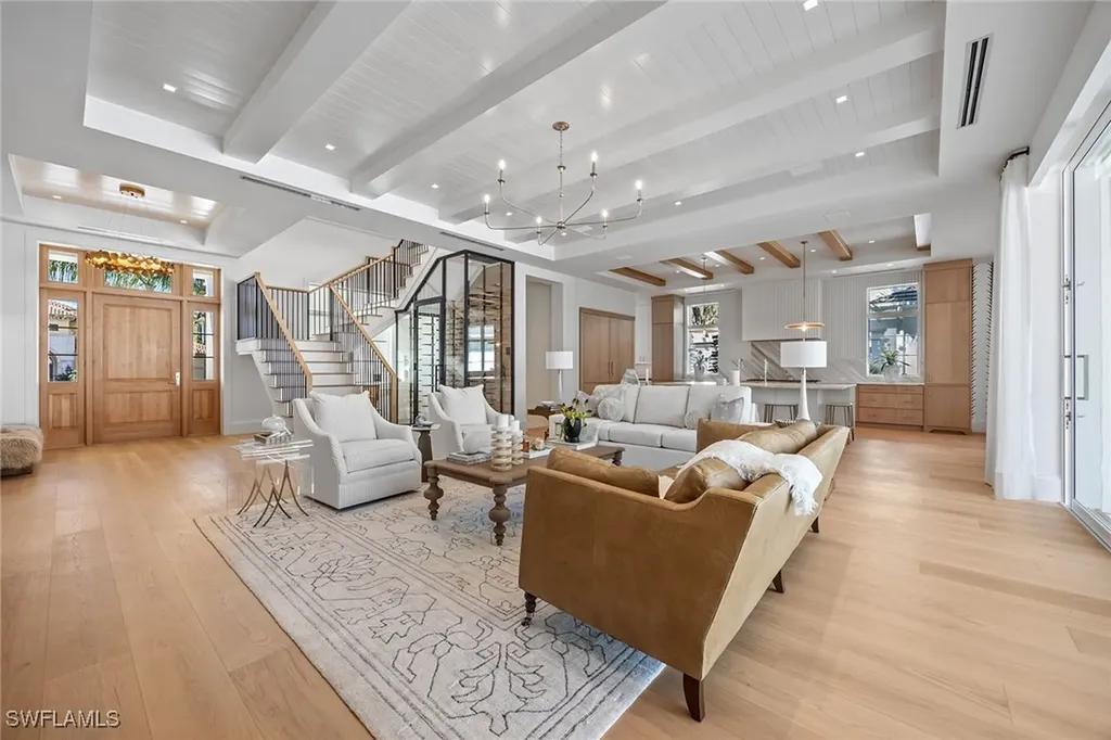 3277 Gordon Drive Naples FL 34102
