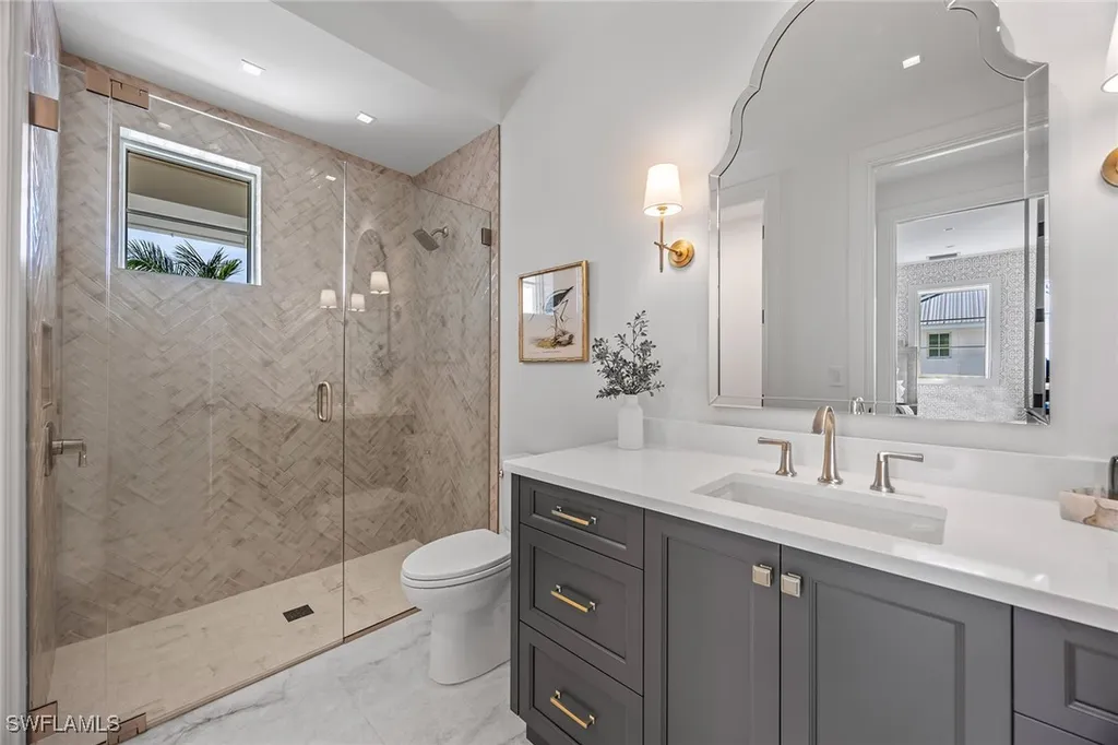 3277 Gordon Drive Naples FL 34102