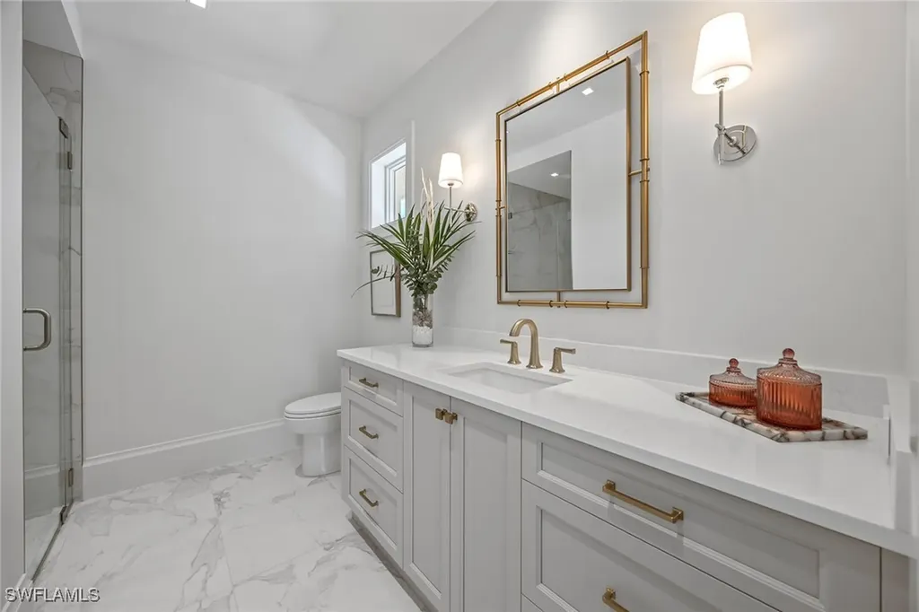 3277 Gordon Drive Naples FL 34102