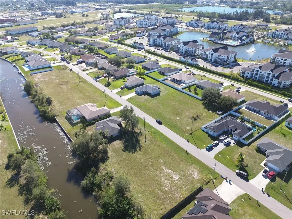 211 SW 14th Avenue Cape Coral FL 33991