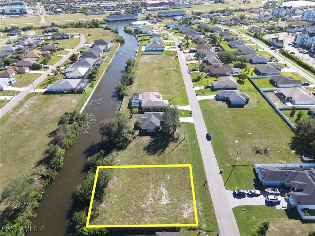 211 SW 14th Avenue Cape Coral FL 33991