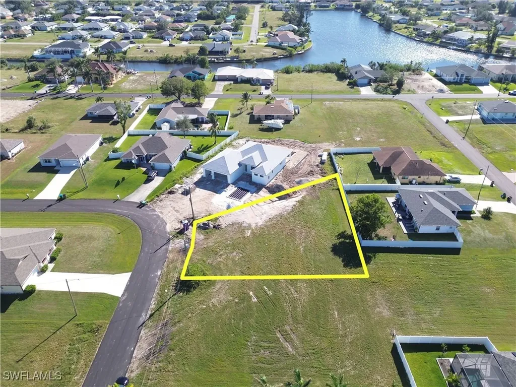 36 SW 21st Avenue Cape Coral FL 33991
