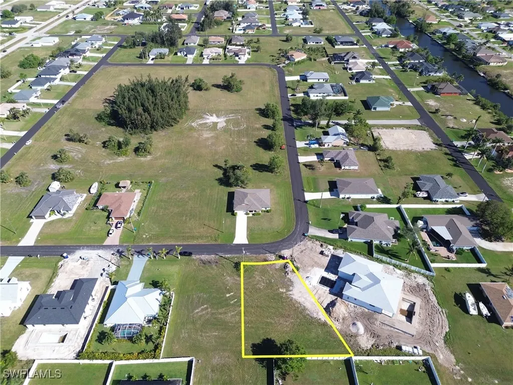 36 SW 21st Avenue Cape Coral FL 33991